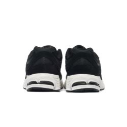 New Balance GC2002BK