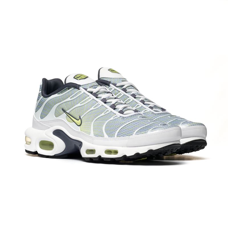 Nike AIR MAX PLUS HV6227-001 Nike AIR MAX PLUS HV6227-001