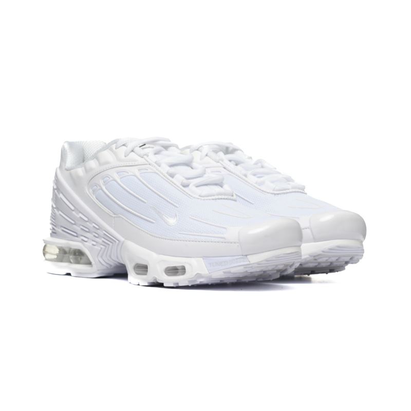 Nike AIR MAX PLUS III CW1417-100 Nike AIR MAX PLUS III CW1417-100